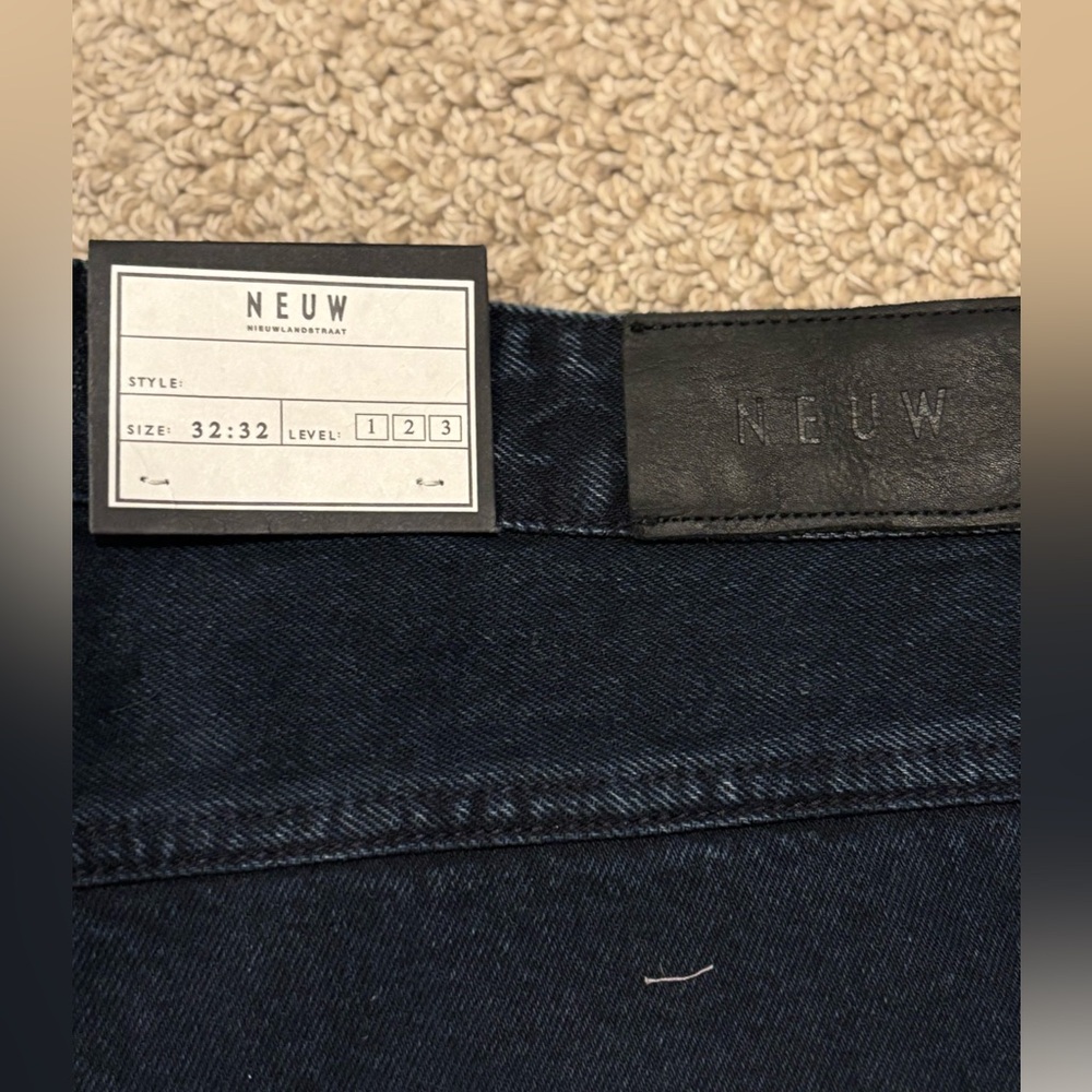 Neuw Relaxed Fit Jeans in Deep Blue - Picture 6 of 6
